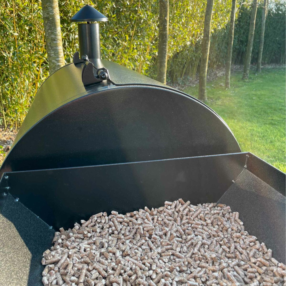 barbecue pellet tremie chataignier